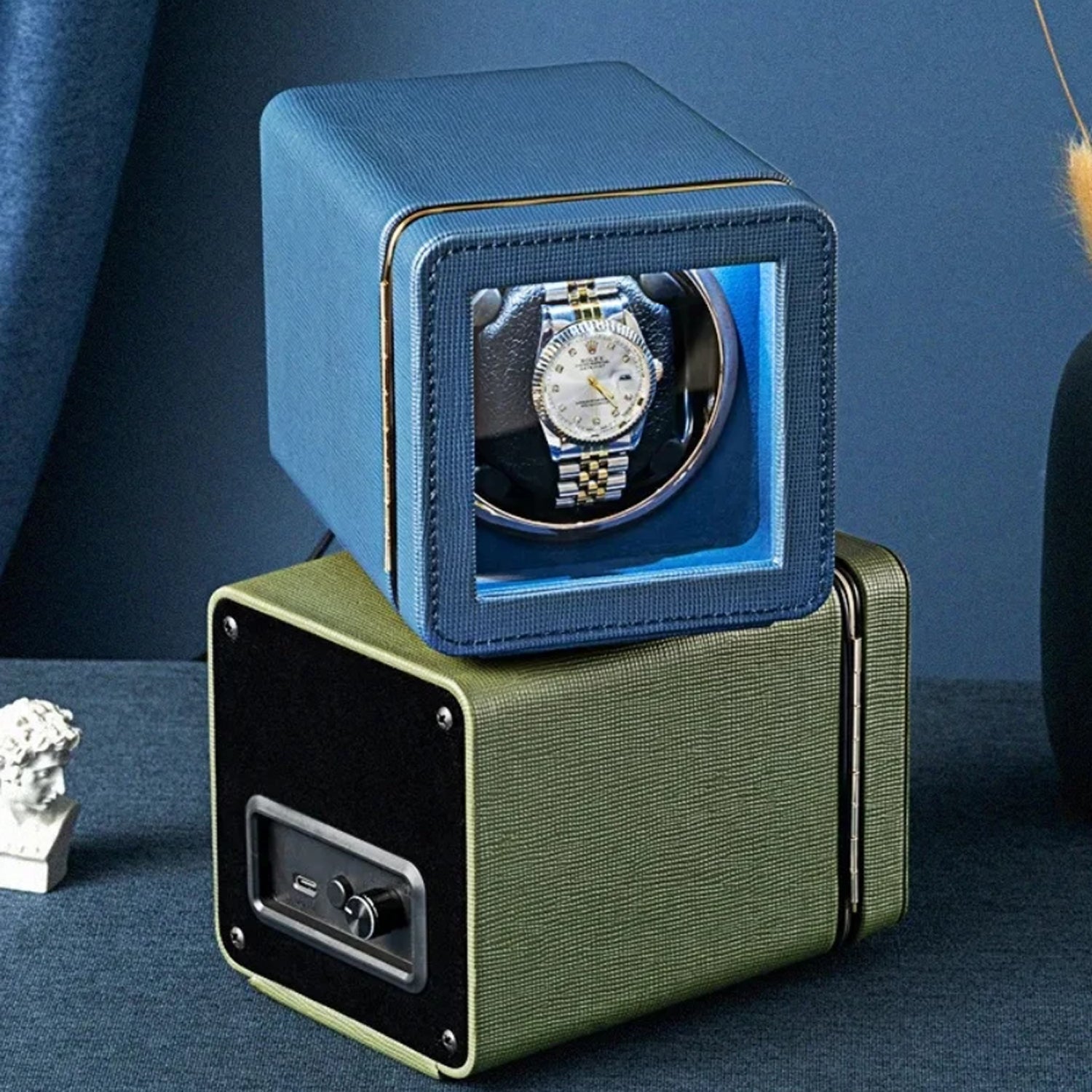 ChroniNova - Auto Watch Winder Box For Watches Protection