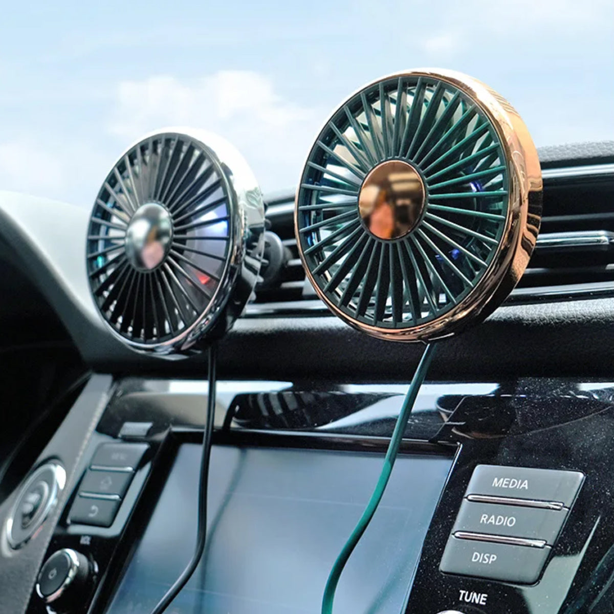 KoldinKar 360° Rotatable 3-Speed Car Vent Cooling Fan