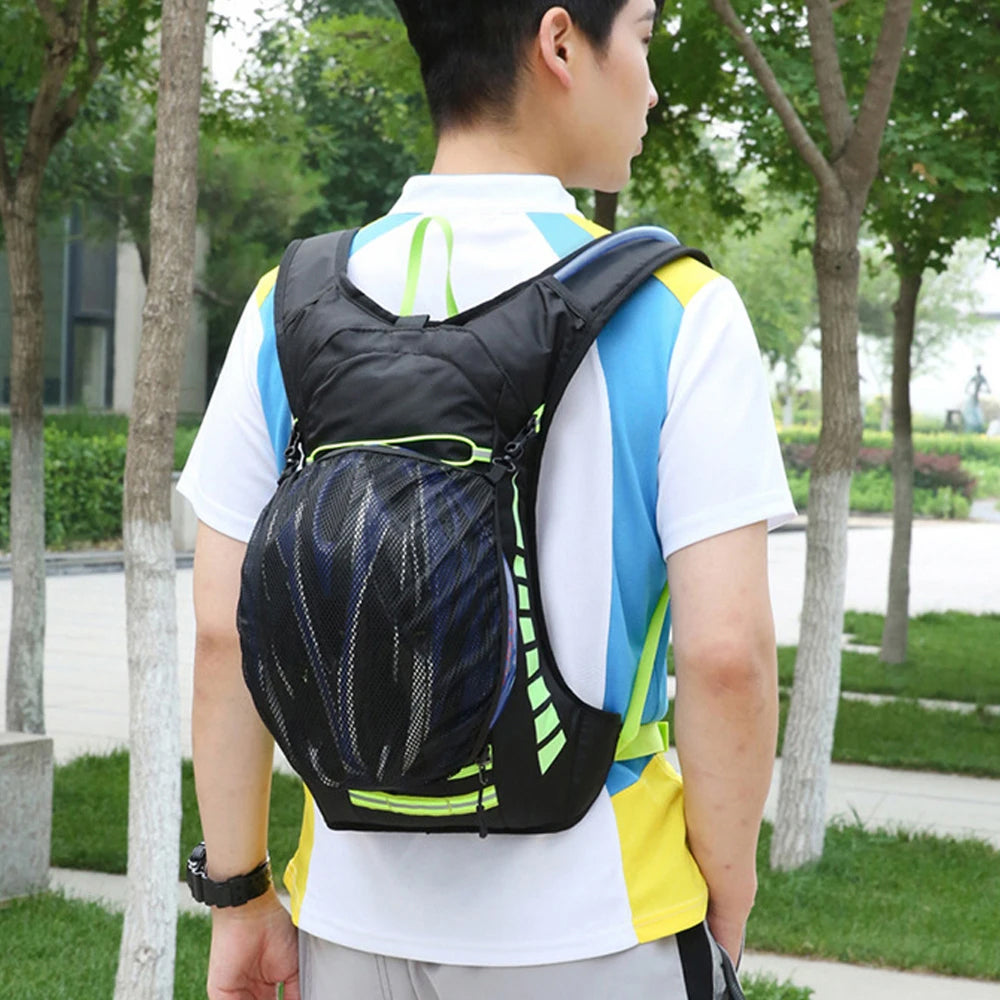 PedaPacky - Mountain Bike Backpack For Outdoor Activities